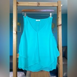 🌸Green Chiffon Blouse- Size Small🌸